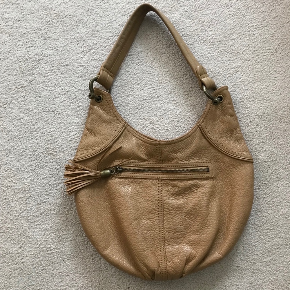 Leather gap hobo